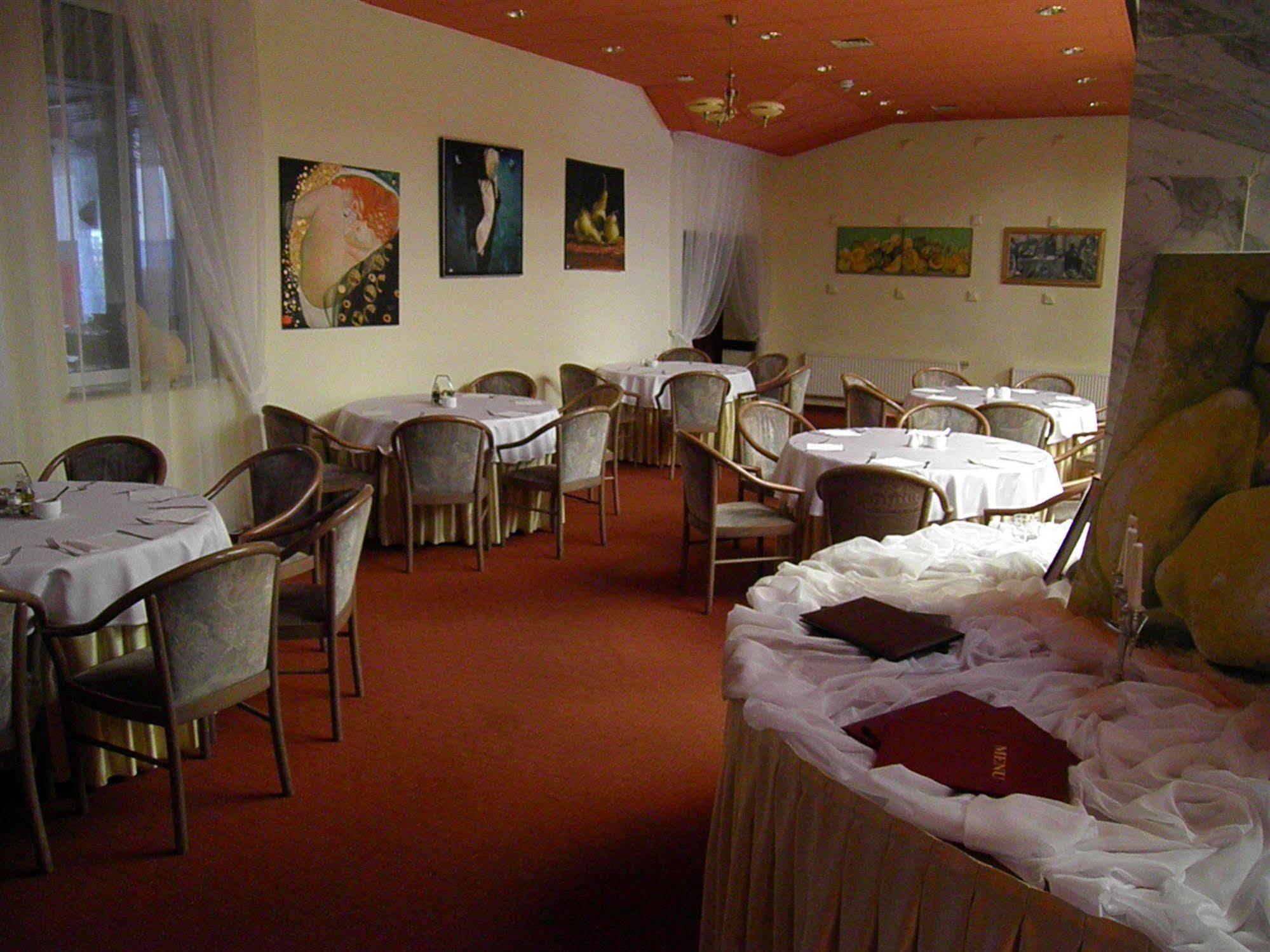 Hotel Gromada Koszalin Buitenkant foto